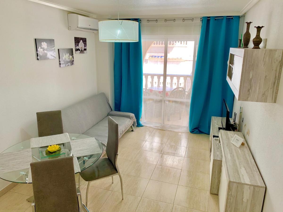 Apartamento Felix De La Fuente Torrevieja Exterior foto