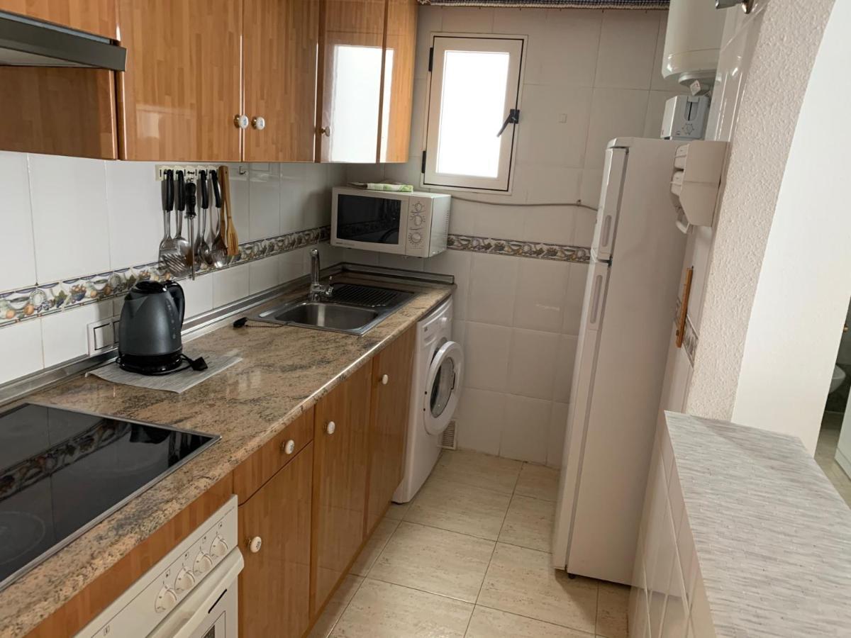 Apartamento Felix De La Fuente Torrevieja Exterior foto