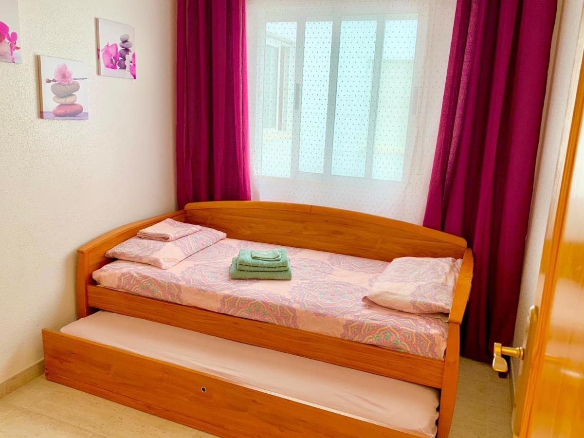 Apartamento Felix De La Fuente Torrevieja Exterior foto