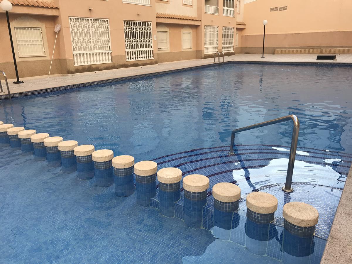 Apartamento Felix De La Fuente Torrevieja Exterior foto